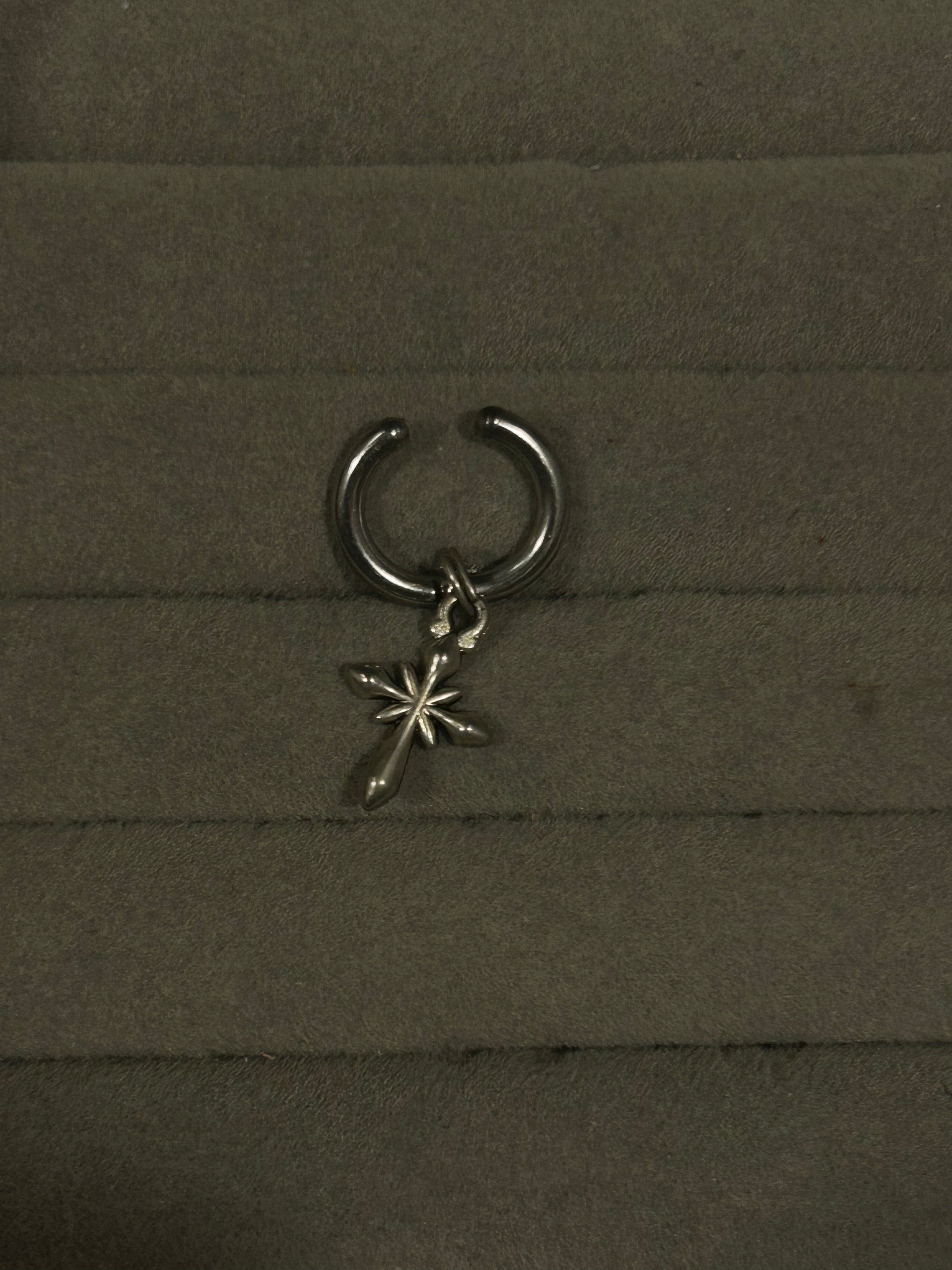 Nova non-pierced earring