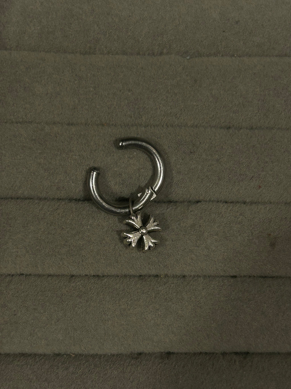Chrome deepstar non-pierced earring
